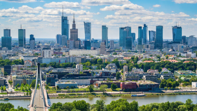 Biura do wynajęcia Warszawa, biura tradycyjne, biura serwisowane, coworking